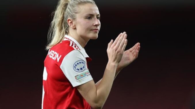 London, UK. 29th Mar, 2023. Leah Williamson of Arsenal applauds the fans during the UEFA Women's Champions League match at the Emirates Stadium, London. Picture credit should read: David Klein/Sportimage Credit: Sportimage/Alamy Live News